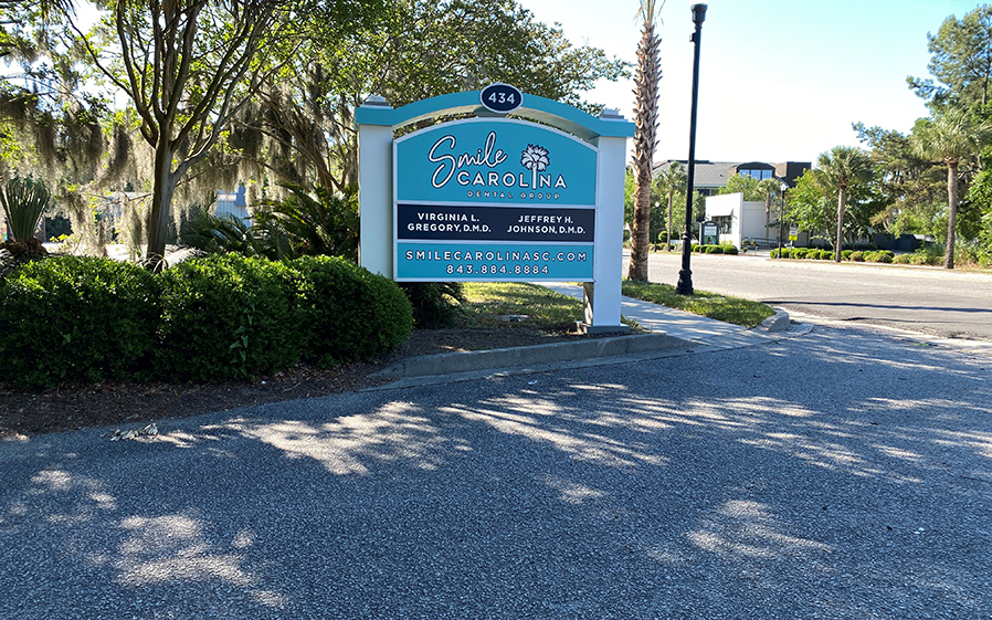 Sign outside of the Mount Pleasant South Carolina dental office of Virginia Gregory, DMD