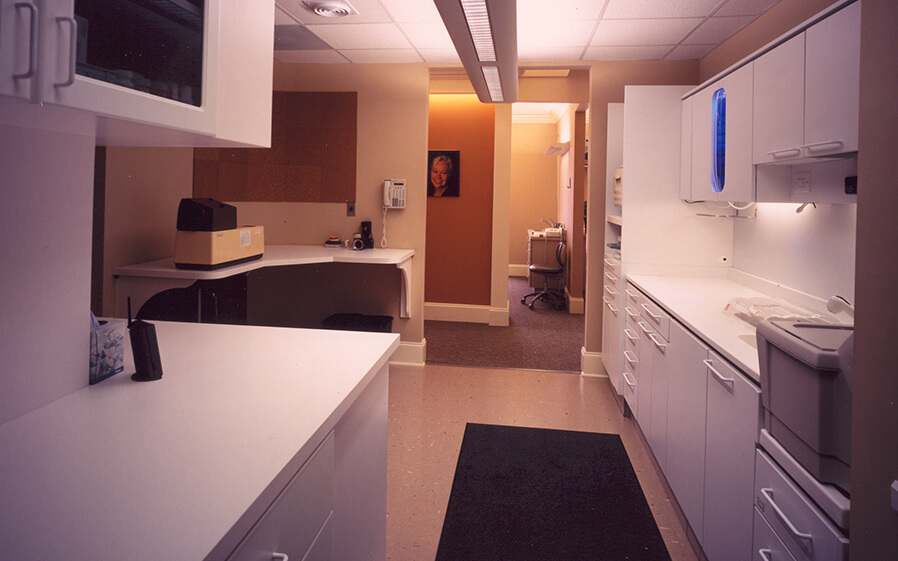 Dental lab and sanitation area