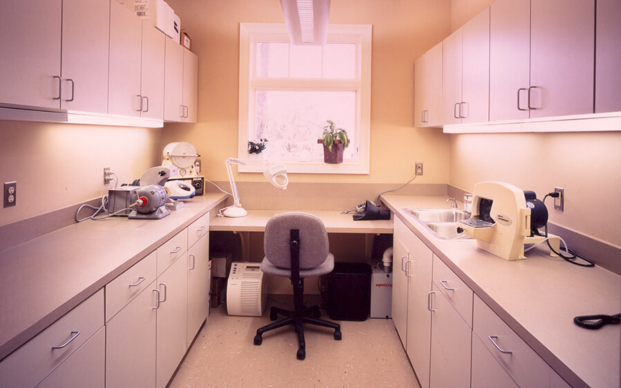 Dental storage and sanitation area